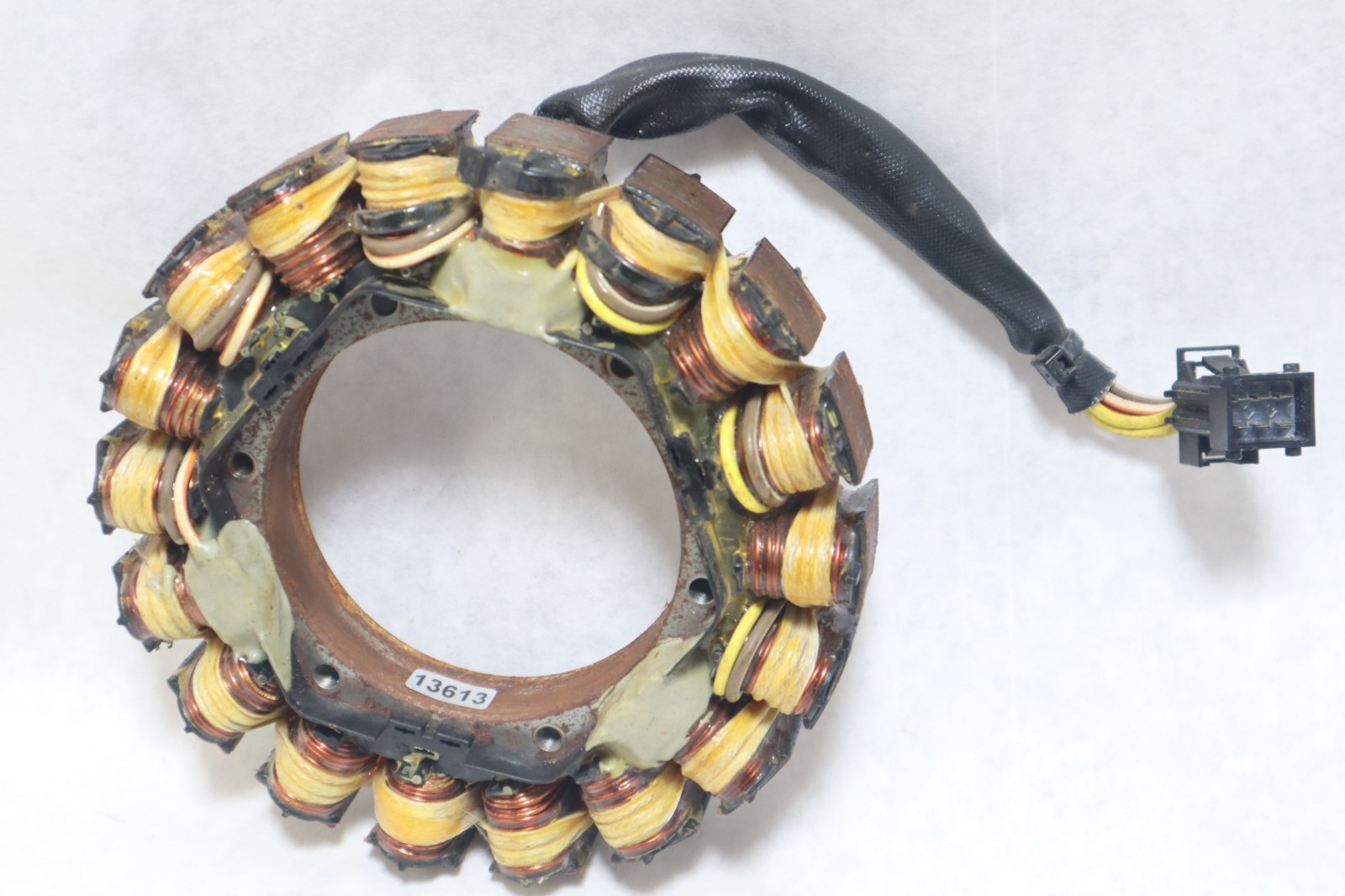 2013-2017 G2 Evinrude E-Tec 150 HP V6 Outboard Motor STATOR ASSEMBLY 587245 - Image 2