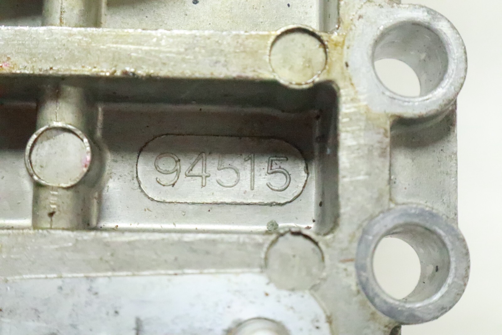 Suzuki DT 115-140 Intake Manifold Inlet Case 13110-94514 Outboard - Image 6