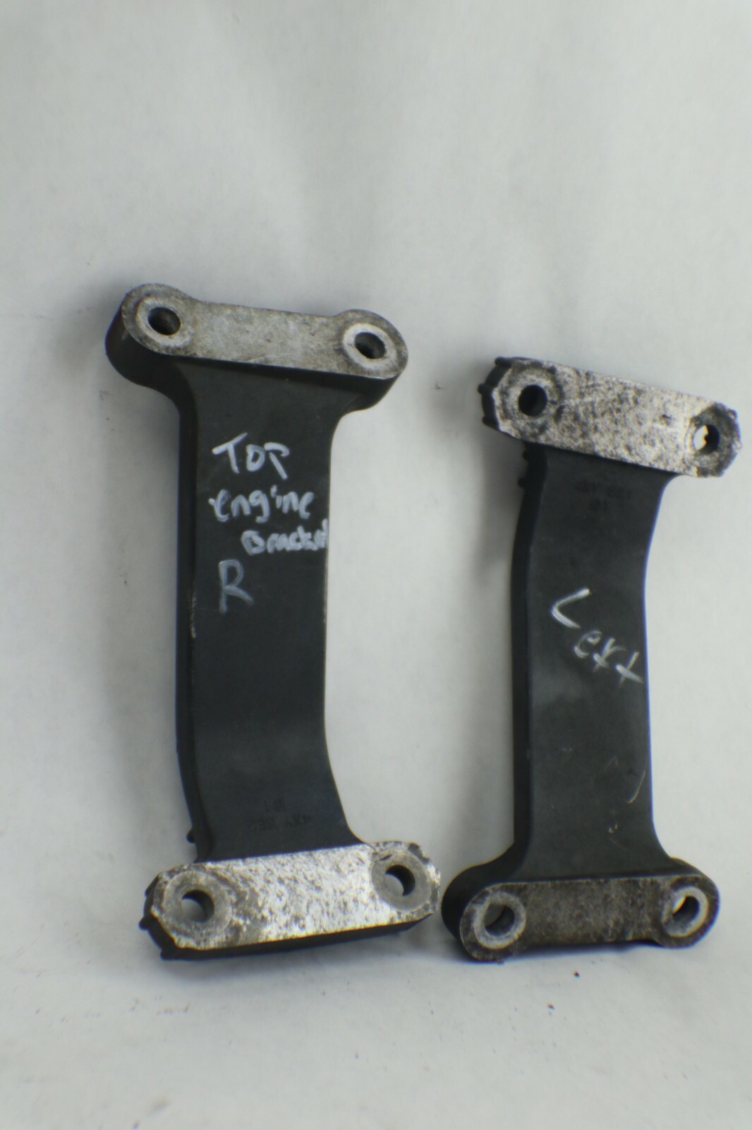 Yamaha Royal Star Tour Deluxe Venture Left/Right Engine Motor Mount Brackets - Image 9