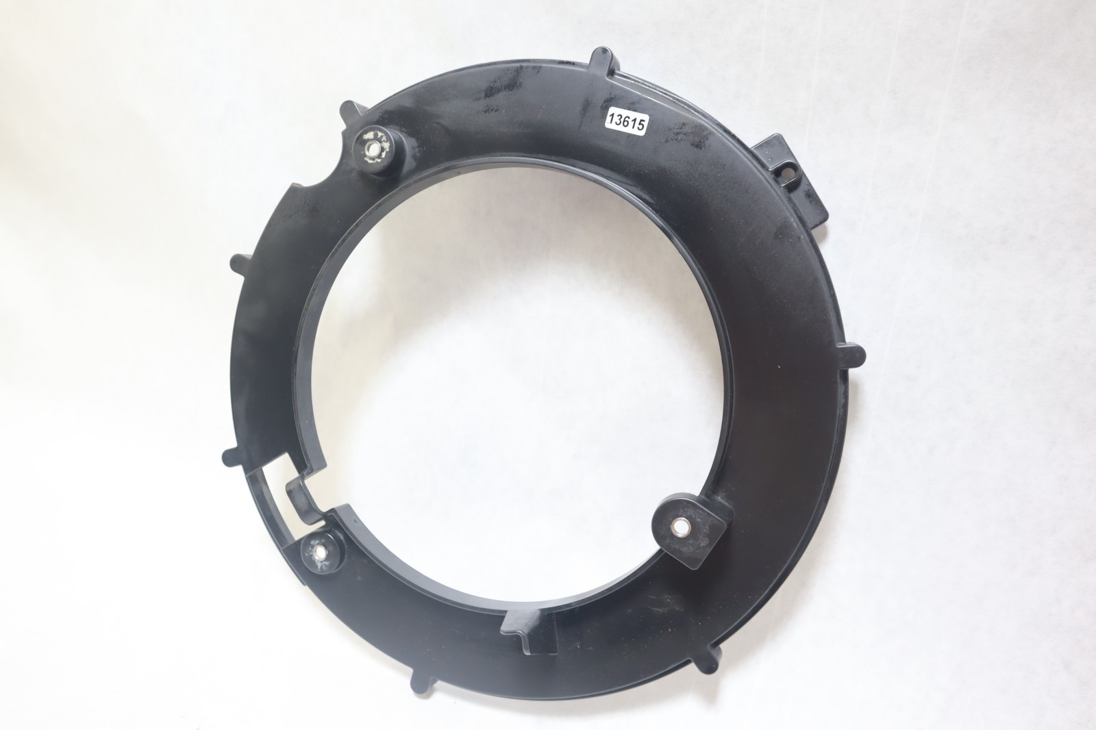 358367 Evinrude ETEC G2 Air Duct FLYWHEEL lower COVER 150 175 200 HP - Image 2