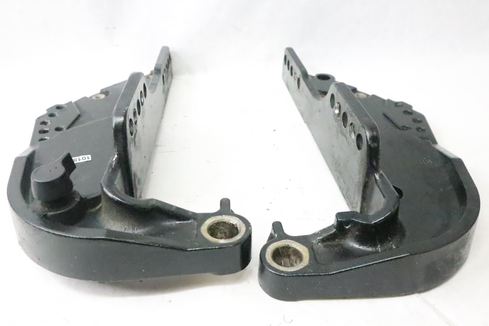 Mercury 60 HP 2 Stroke Clamp Bracket Set 822868A1 , 822867F1 3418-822866 - Image 8
