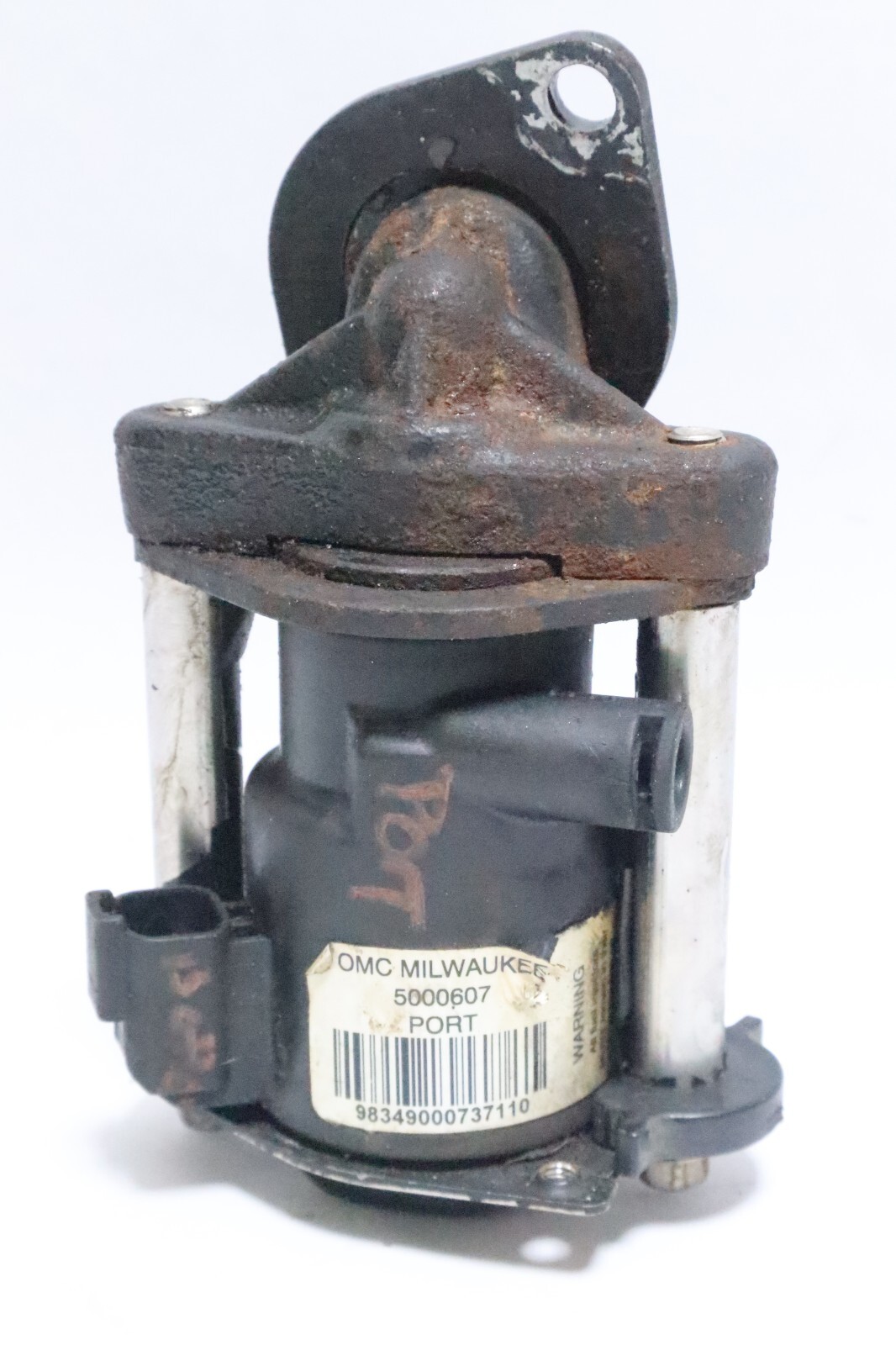 99 JOHNSON EVINRUDE OMC # 5000773 PORT FUEL INJECTOR ASSY