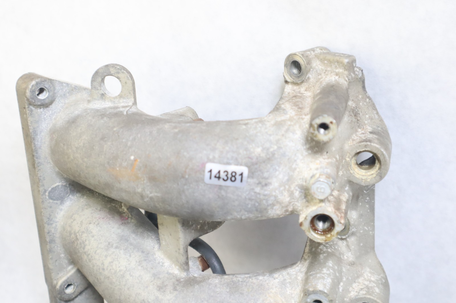 68V-13641-00-94 Yamaha Outboard 4 Stroke 115HP OEM Intake Manifold 1 - Image 3