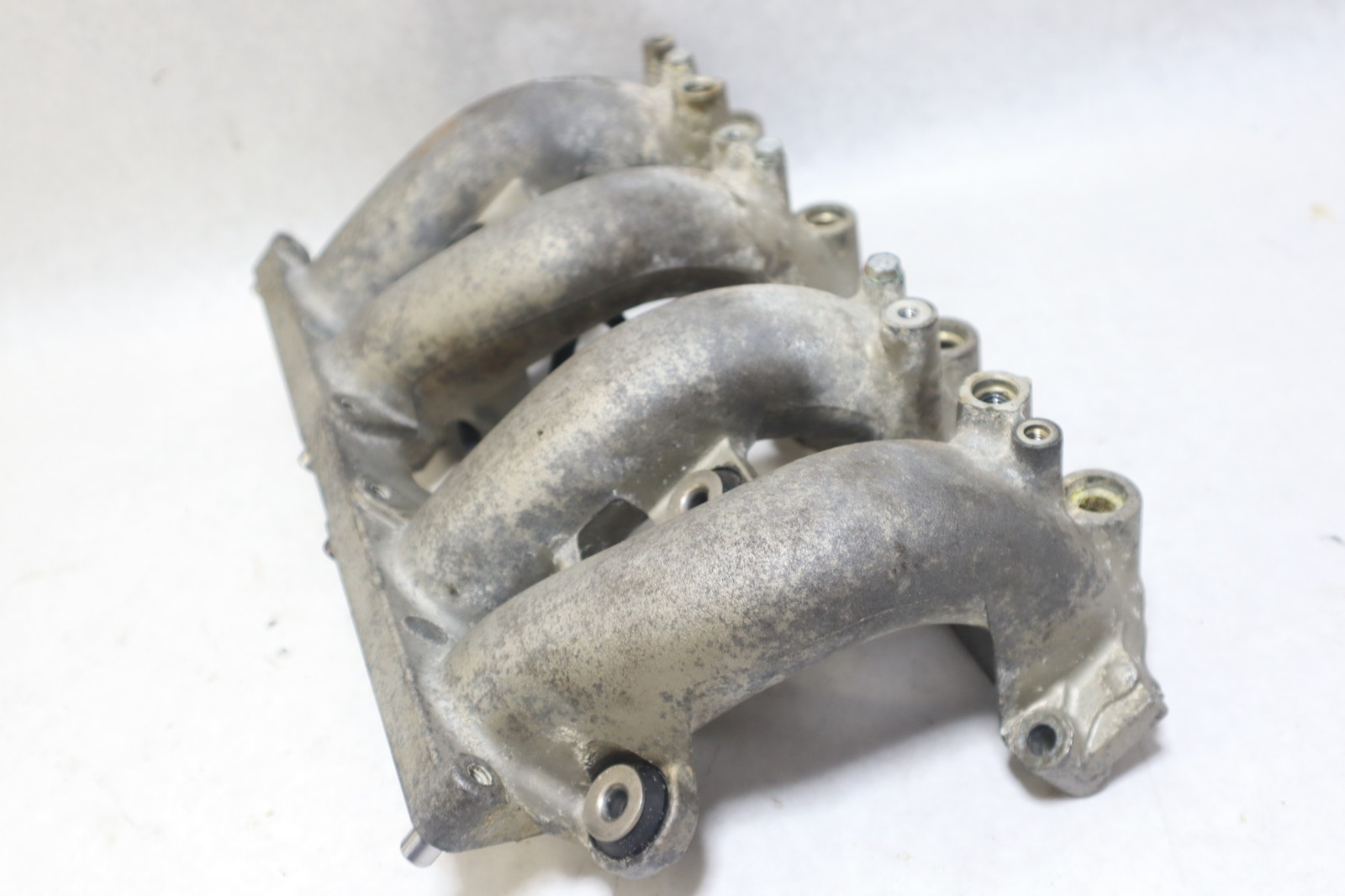 68V-13641-00-94 Yamaha Outboard 4 Stroke 115HP OEM Intake Manifold 1 - Image 5