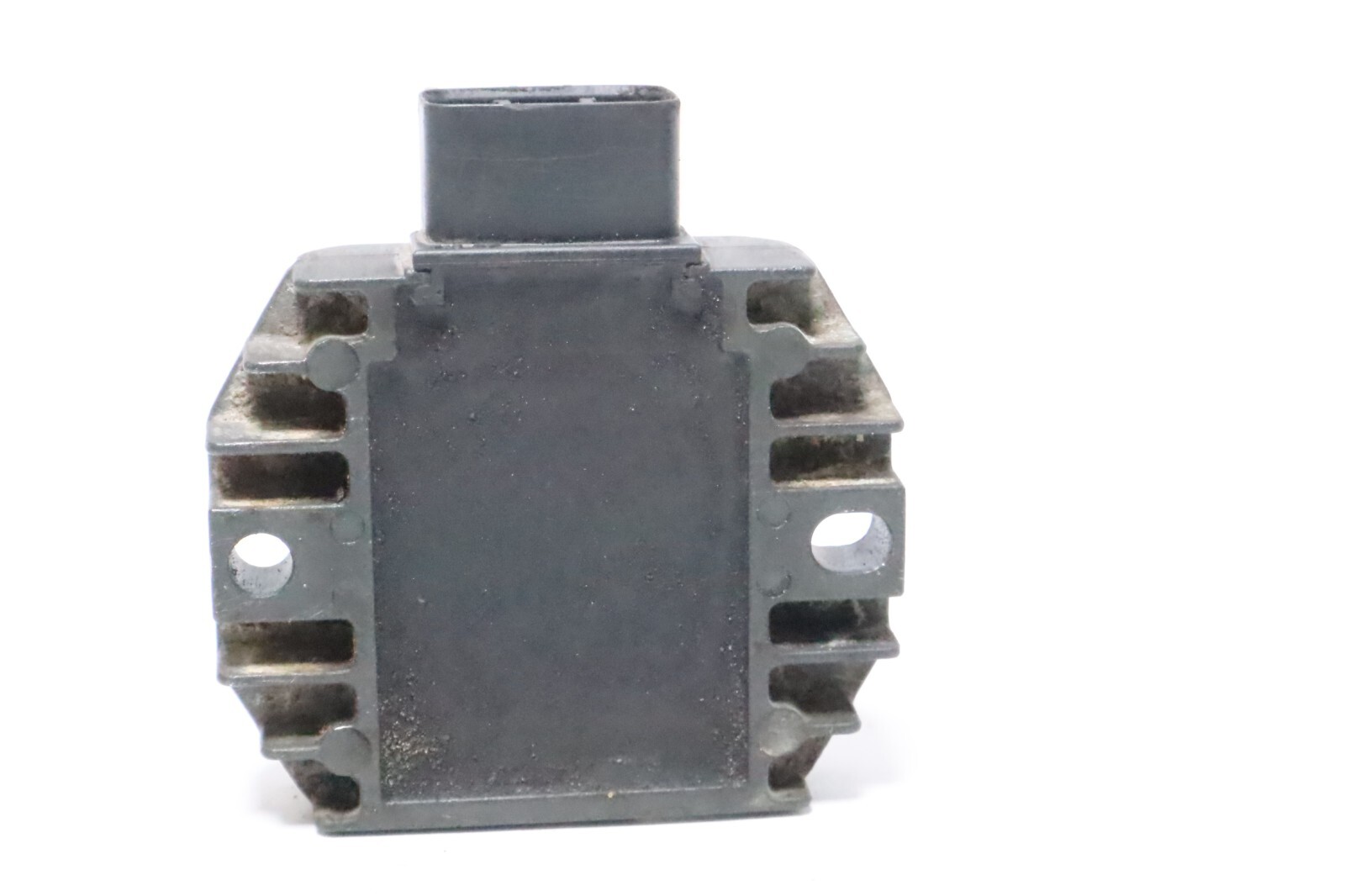 01-05 2001 Raptor 660 660R big bear bruin Regulator Rectifier 5GT-81960-00-00 - Image 6