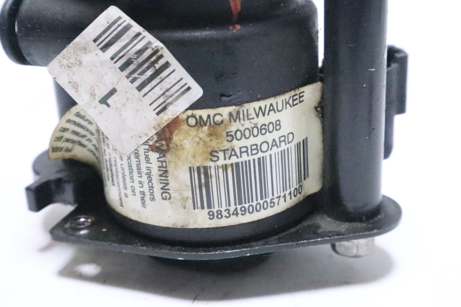 JOHNSON EVINRUDE OMC # 5000774 STB FUEL INJECTOR ASSY - Image 3