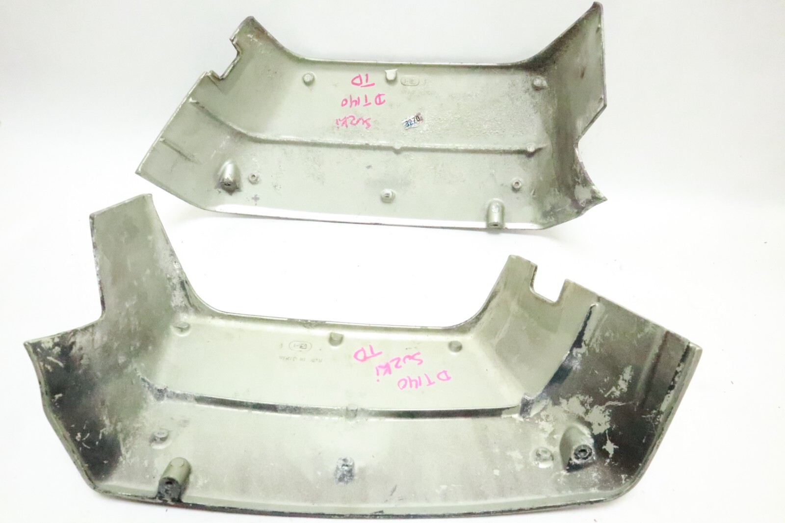 SUZUKI DT140, ENGINE HOLDER COVER (SET), 61141-94503-02M, 61131-94502-02M - Image 6