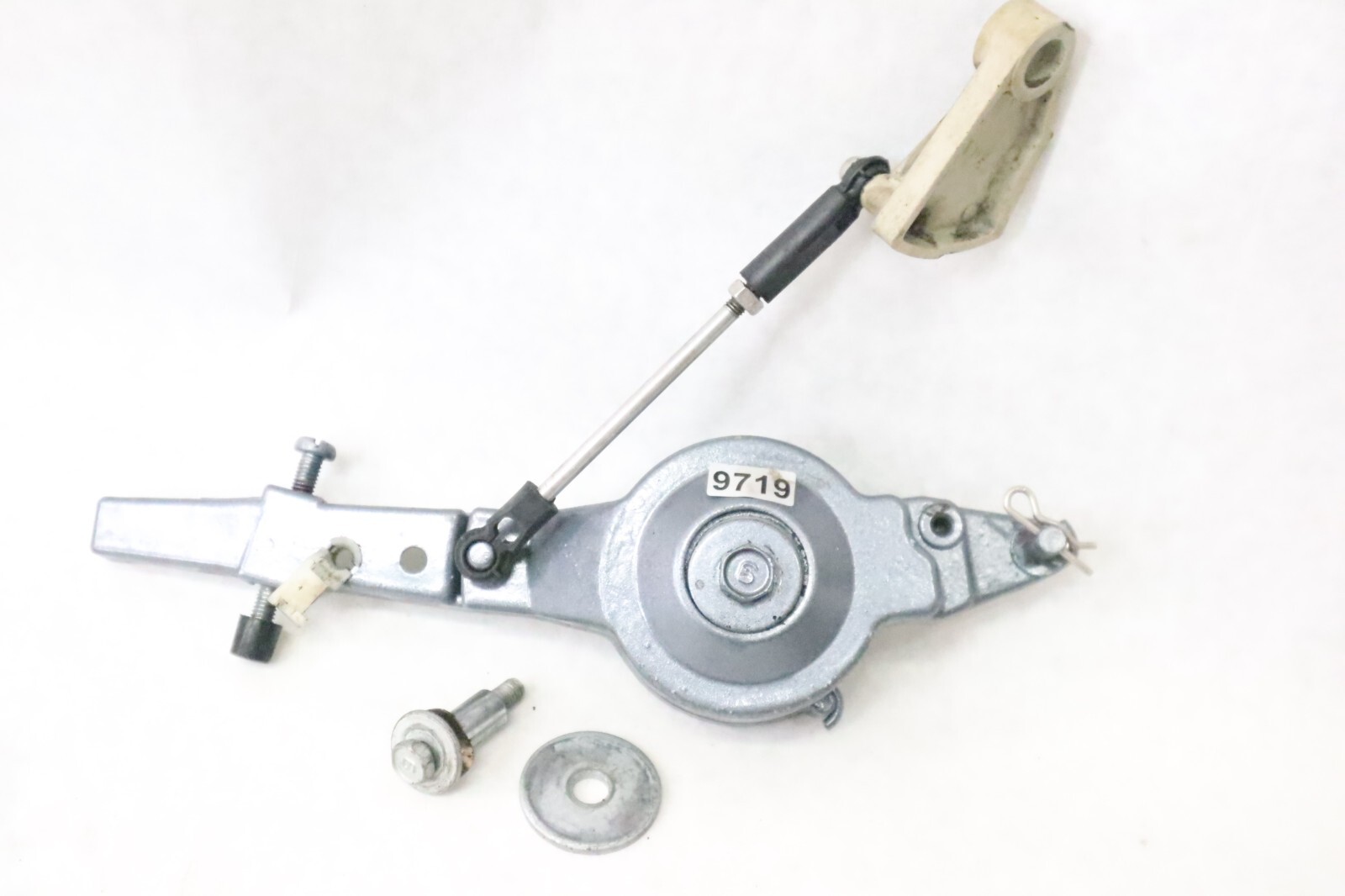 Yamaha 90 hp Magneto Control Lever 688-41631-01-94 688-41632-01-94 - Image 2
