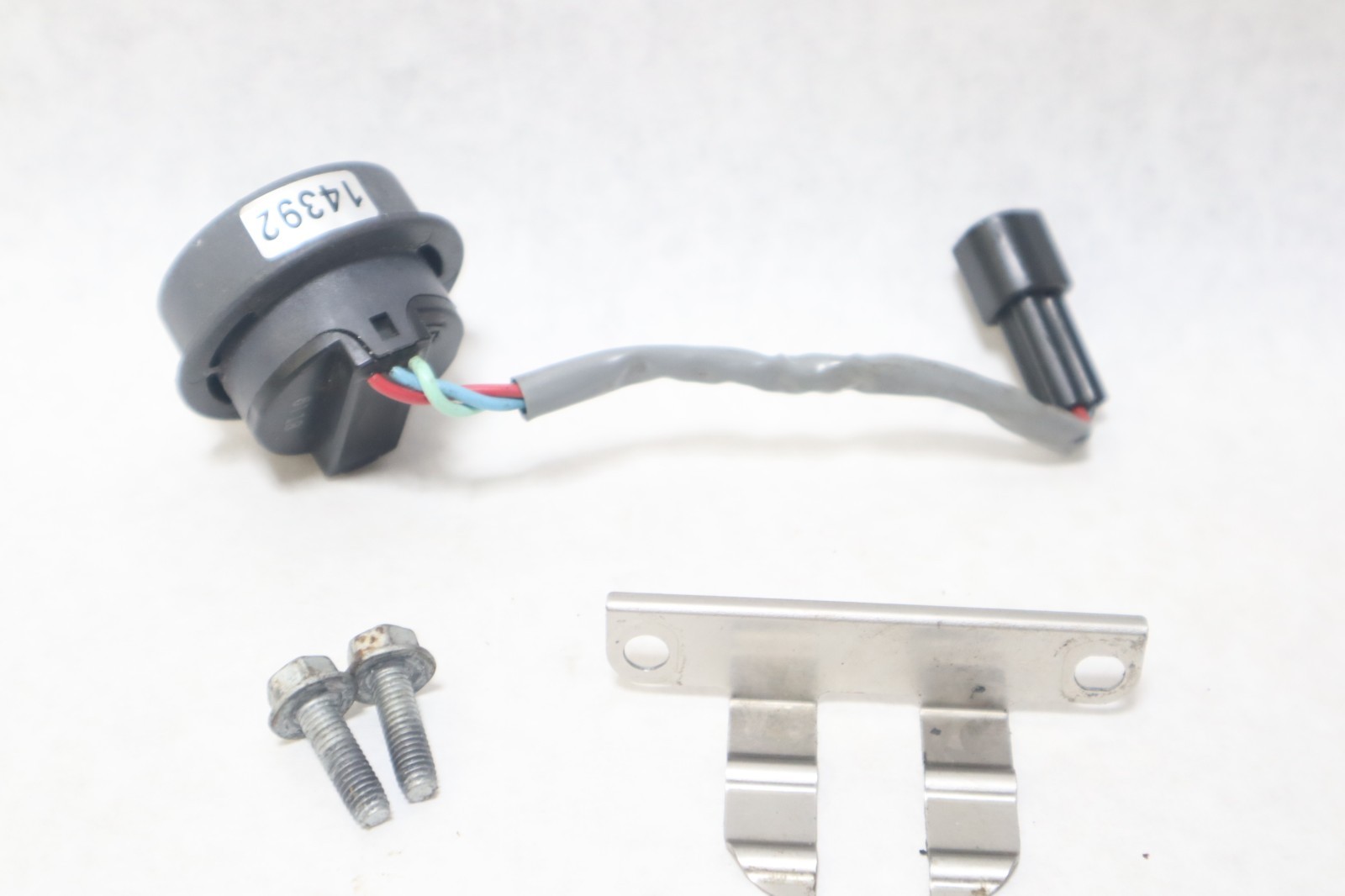 OEM Yamaha 4 Stroke 15-200 HP Tilt switch PN 63D-82563-11-00 Fits 1999 & UP - Image 5