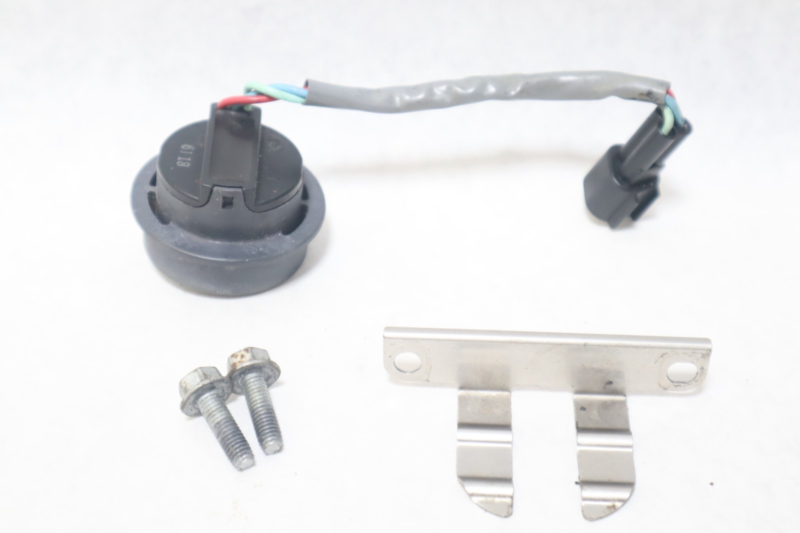 OEM Yamaha 4 Stroke 15-200 HP Tilt switch PN 63D-82563-11-00 Fits 1999 & UP - Image 6