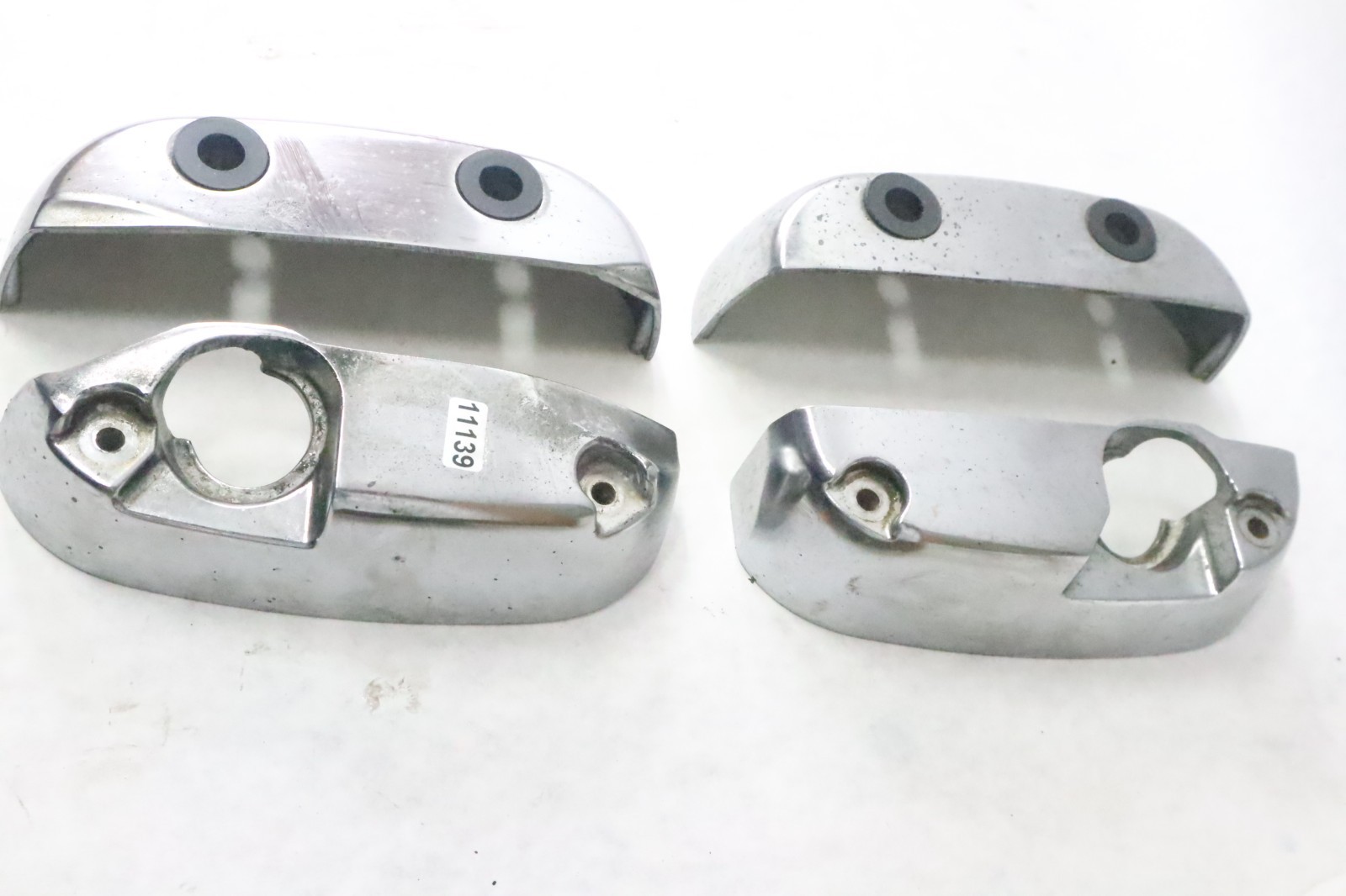 1995 Suzuki intruder VS800 intruder front rear engine valve cover trim - Image 3