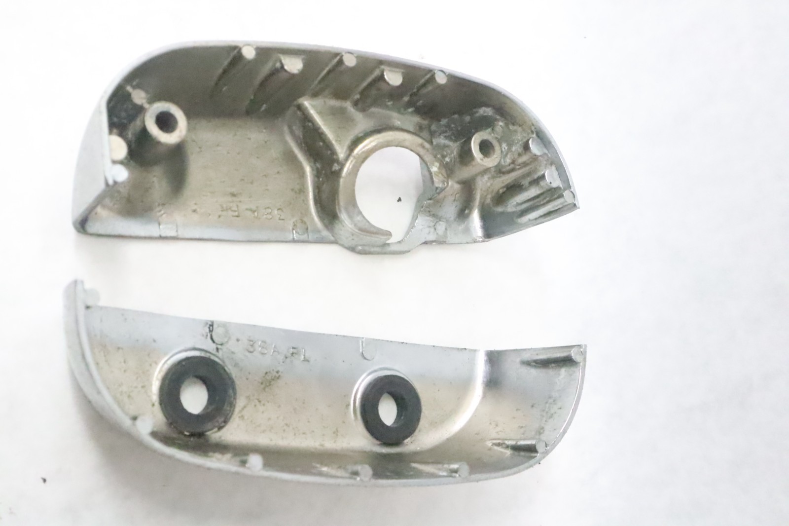 1995 Suzuki intruder VS800 intruder front rear engine valve cover trim - Image 10