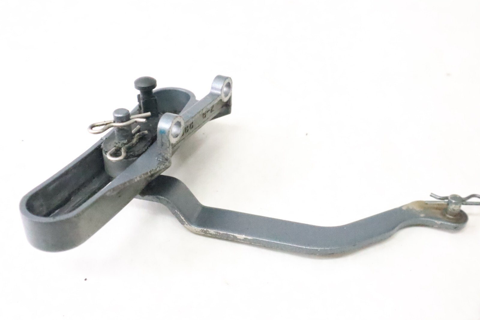 Yamaha 90hp 2 stroke outboard shift bracket control 688-44117-00-94 - Image 6