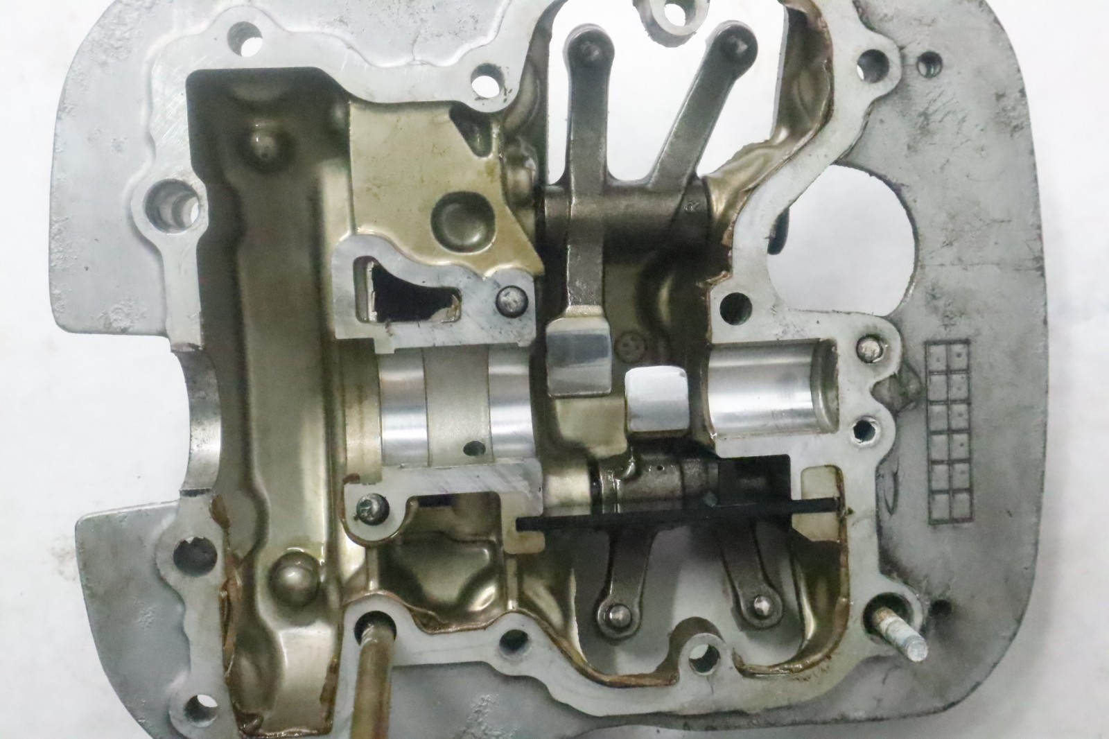 93-00 Suzuki Intruder 800 Oem Rear Engine Top End Cylinder Head & Rocker Assy - Image 5