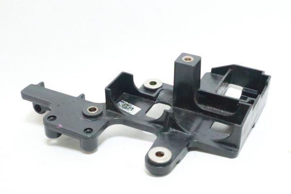 3T5725850 Nissan Tohatsu TLDI  2001-2018 Solenoid Switch Bracket 40 50 70 90 HP  USED - Image 5