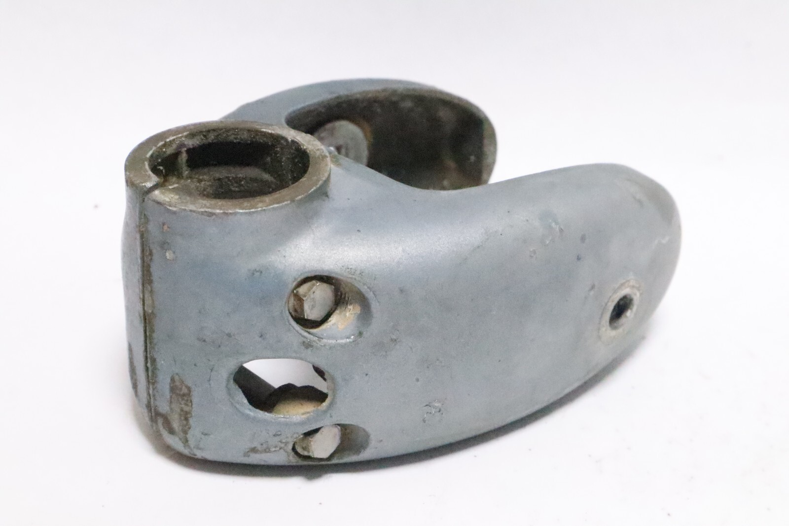 Johnson Evinrude 18HP Outboard Lower Unit Housing Set 303897 OMC 303896