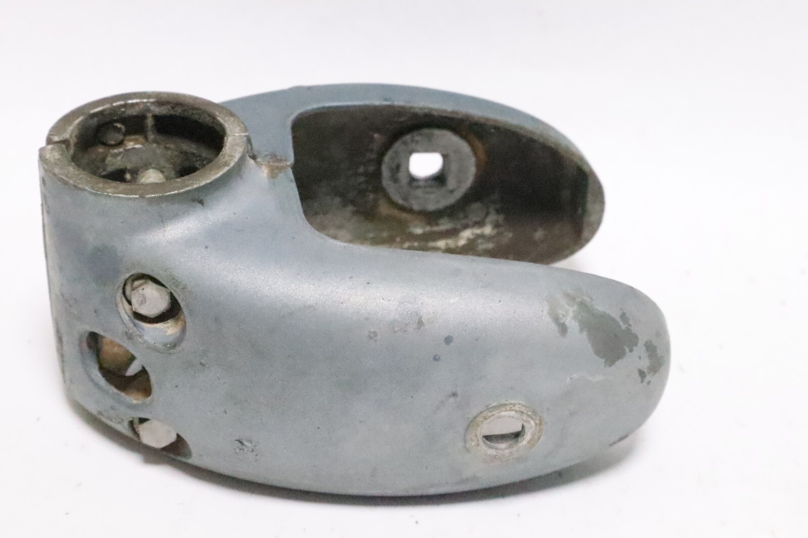 Johnson Evinrude 18HP Outboard Lower Unit Housing Set 303897 OMC 303896 - Image 3