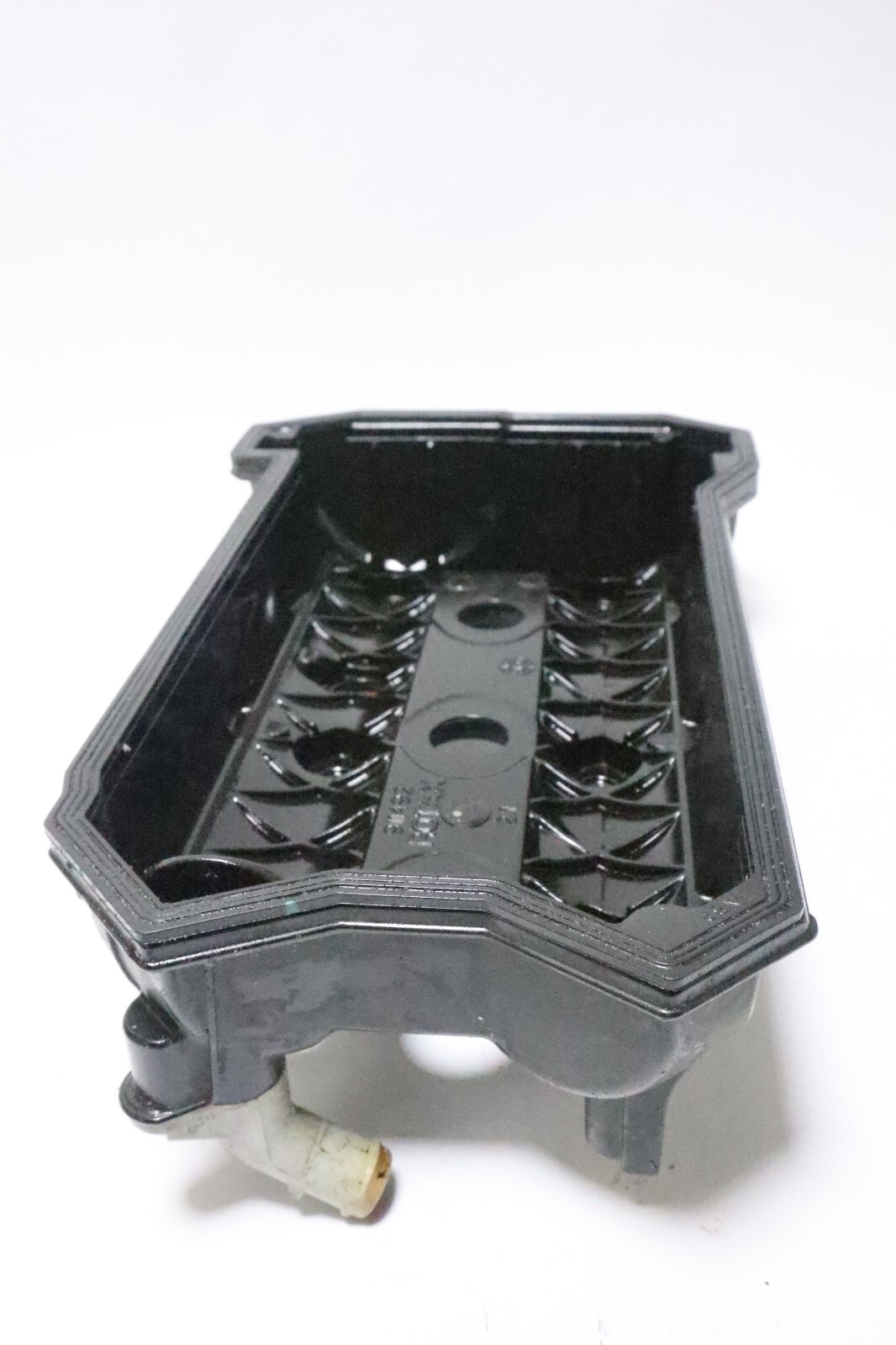 16-2022 Sea-Doo gti 90 seadoo Spark 3 UP 900 ACE Valve Cover 420911493 - Image 10