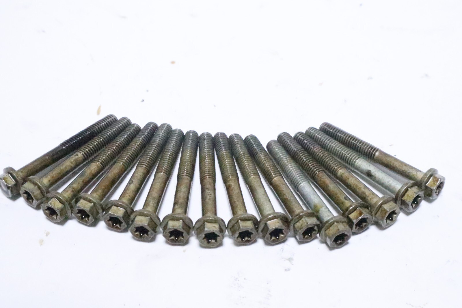 CAN-AM SEA-DOO gti 90 SKI-DOO CAMSHAFT CAM SHAFT CARRIER JORNAL BOLT SET (16)