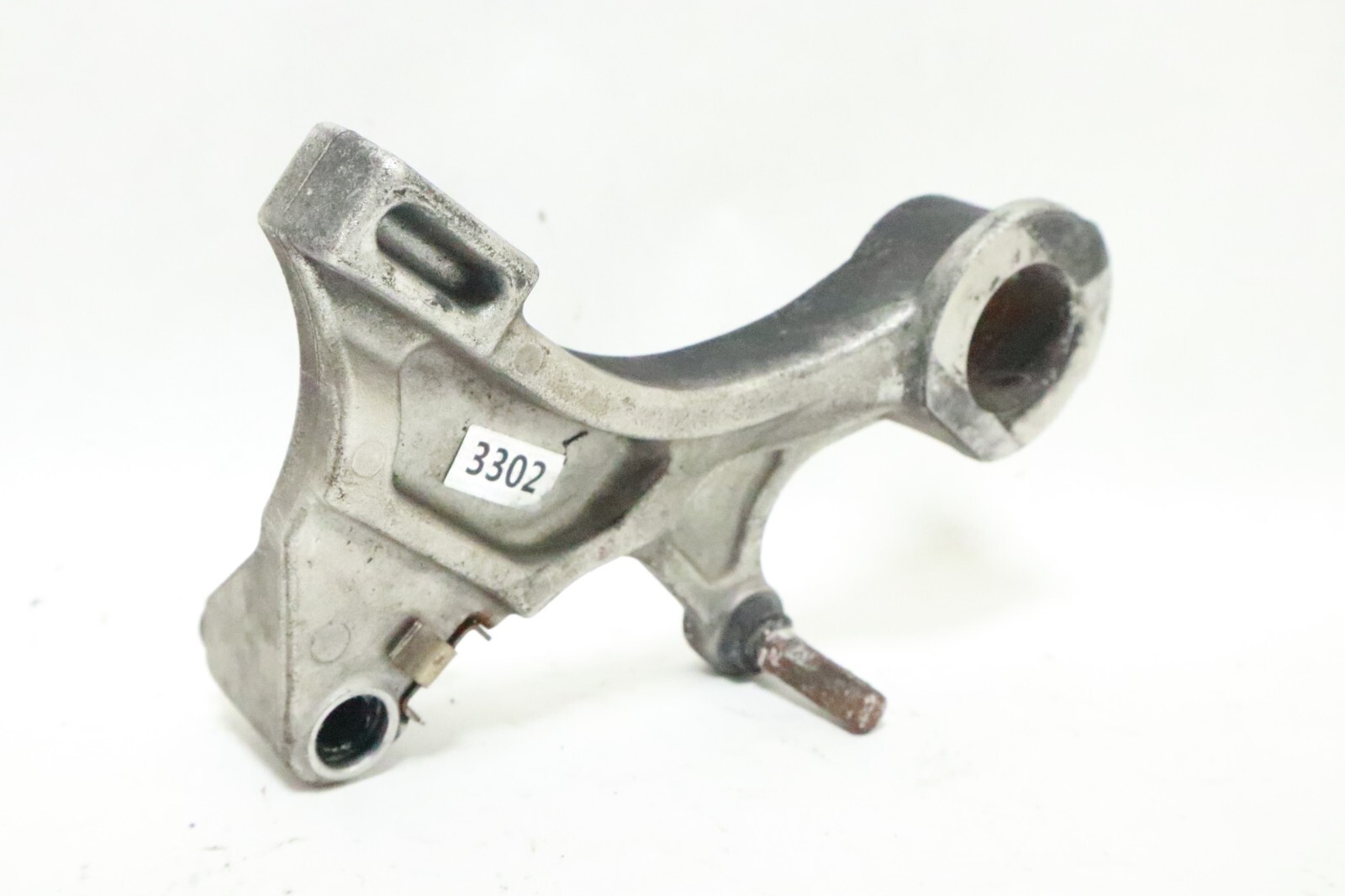 06-07 Honda CBR 1000RR Rear Brake Caliper Mount Bracket - Image 9