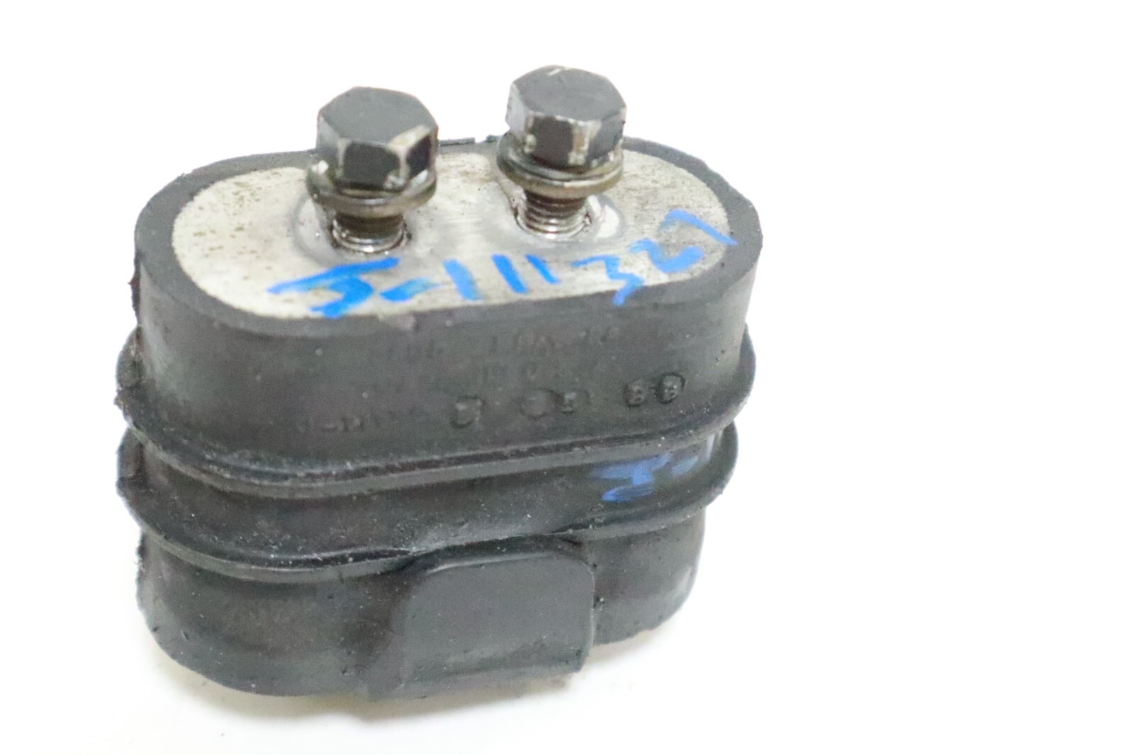 F203965 1 Upper Shock Mount Force 50 hp 75hp - Image 8