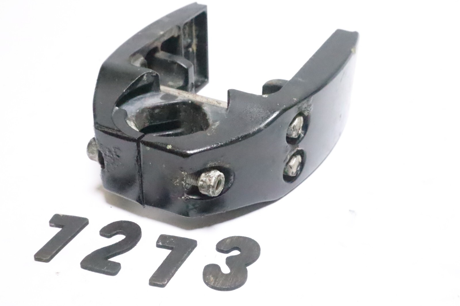 Mercury 1994-2006 94-06 821780T1 821780T5 Mount Cover 30 40 HP 2 Cylinder - Image 10