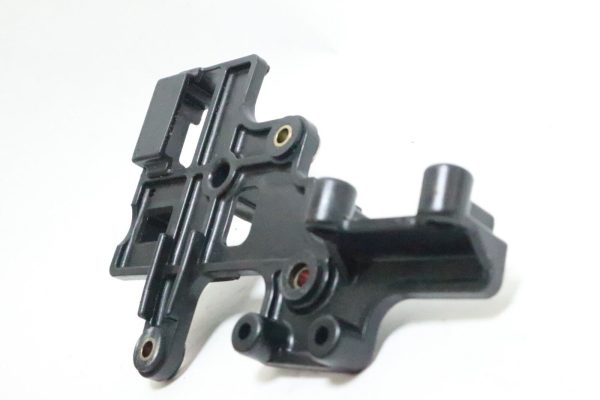 3T5725850 Nissan Tohatsu TLDI  2001-2018 Solenoid Switch Bracket 40 50 70 90 HP  USED - Image 11