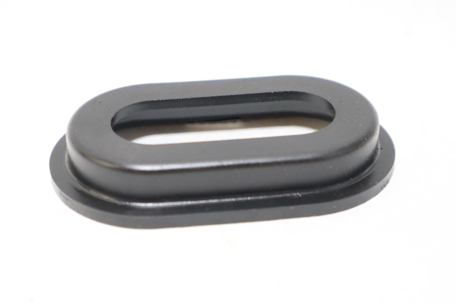 Mercury Outboard Used Oil Injection Tank Bttm Seal / For Brkt # 99161 - Image 5