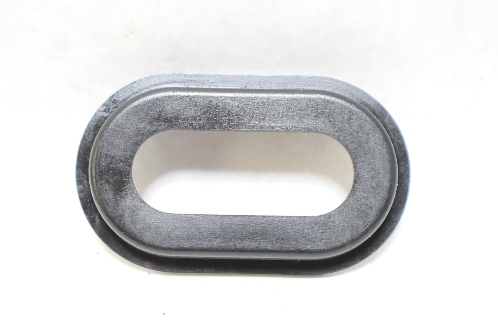 Mercury Outboard Used Oil Injection Tank Bttm Seal / For Brkt # 99161 - Image 6
