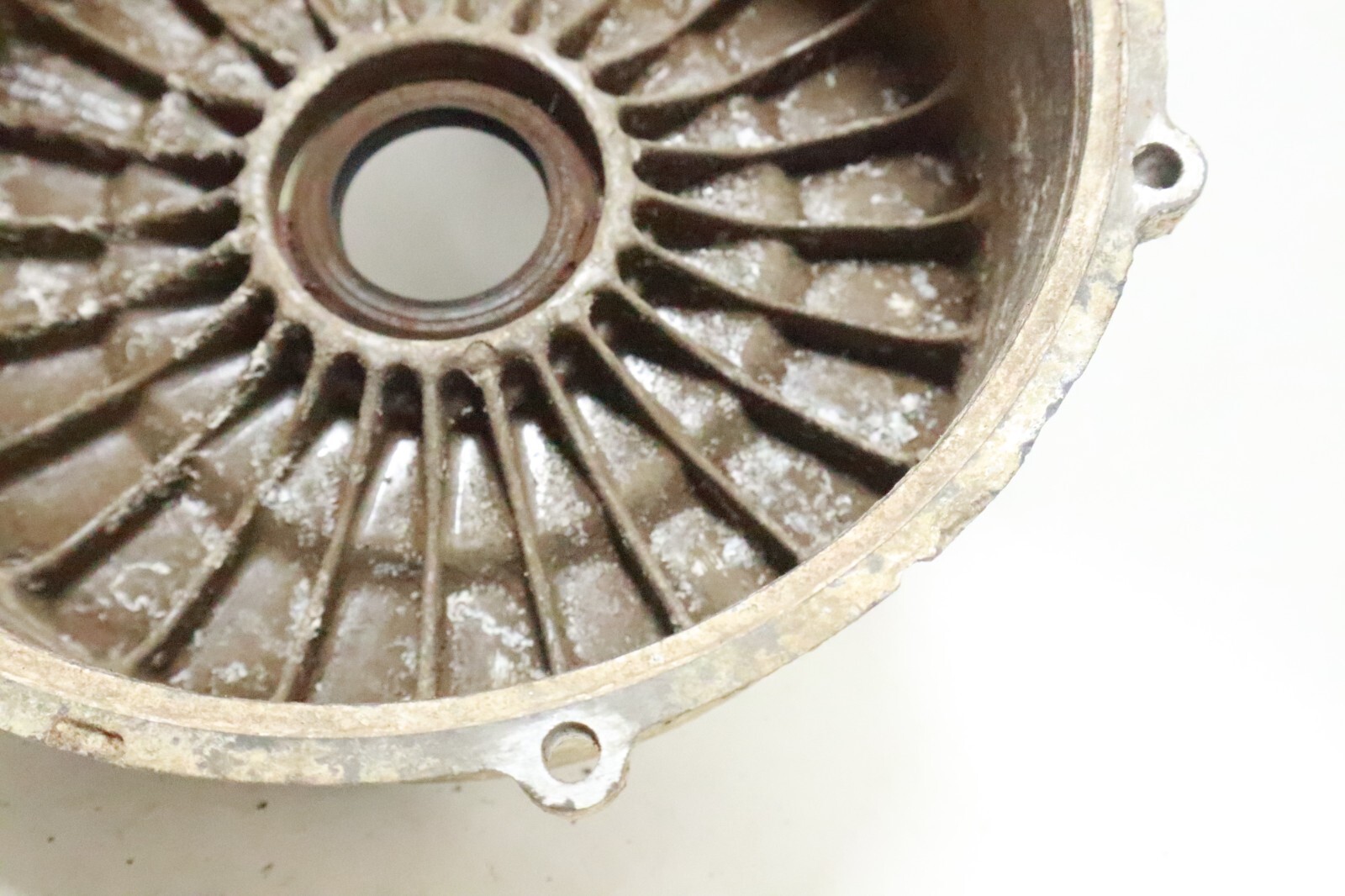 1985 Honda Fourtrax 250 Trx250 2x4 Rear Back Brake Drum Dust Cover - Image 8