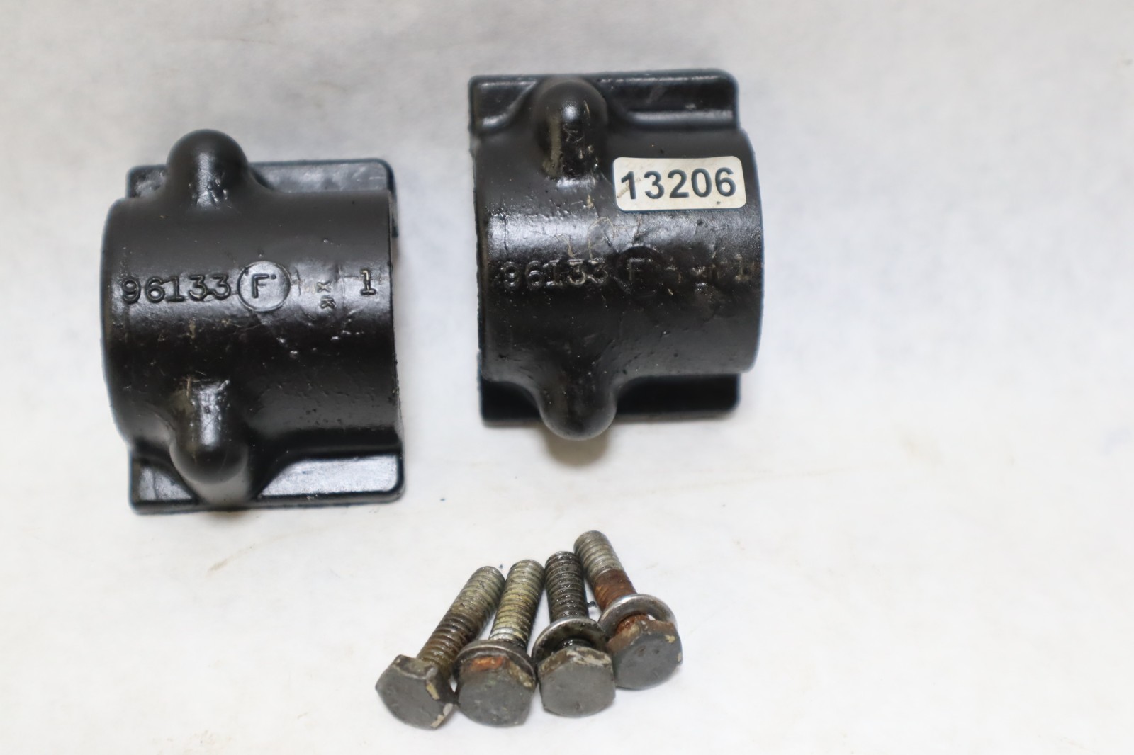 Mariner Mercury 40 50hp 4cyl Outboard Motor Upper Mount Covers 96133 OEM 87883 - Image 2