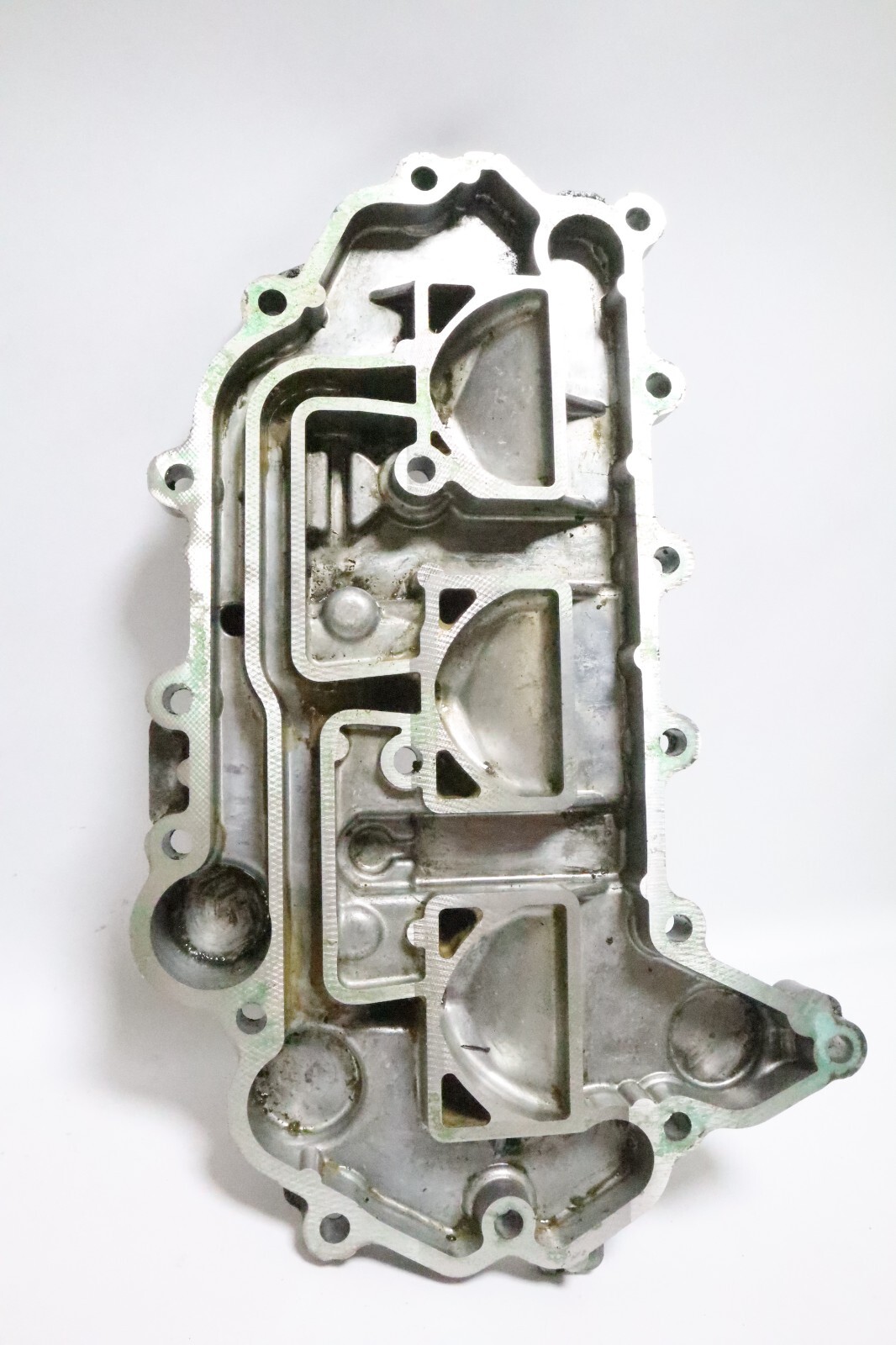 SEA-DOO SEADOO GTI SPARK ACE 900 ENGINE MOTOR BOTTOM OIL PAN SUMP COVER 42091150 - Image 13