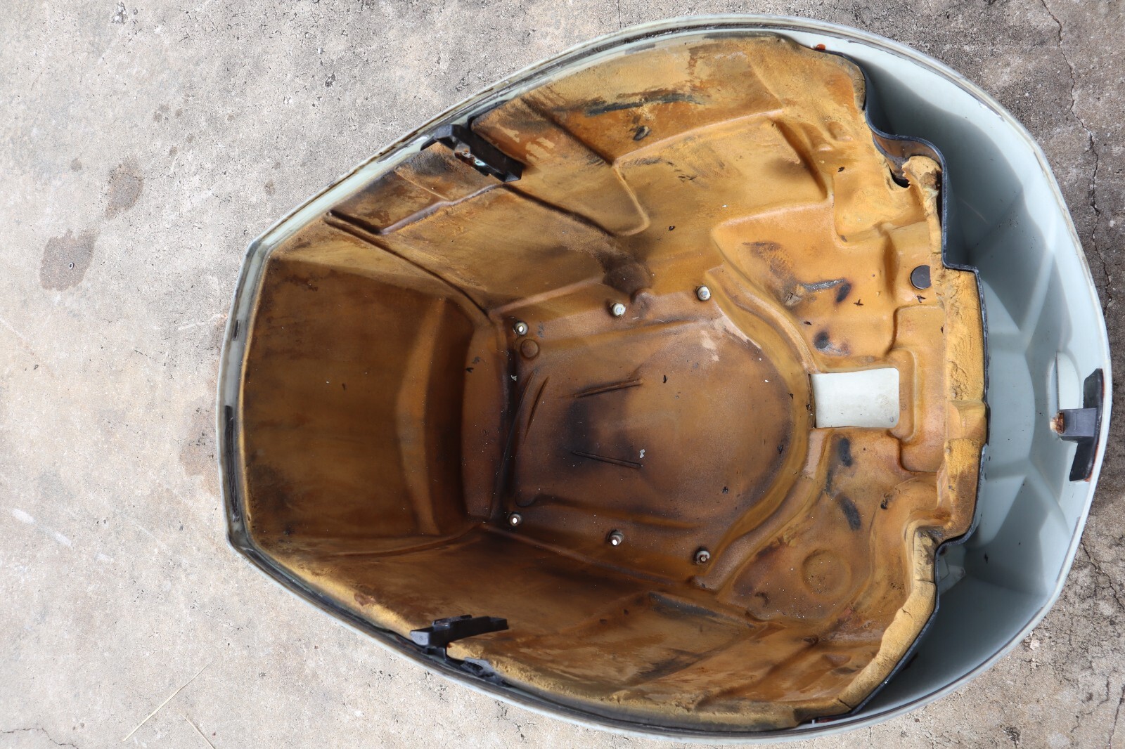 EVINRUDE ETEC 200-250 300 HP ENGINE COVER BLUE 0285652, 285652 - Image 9