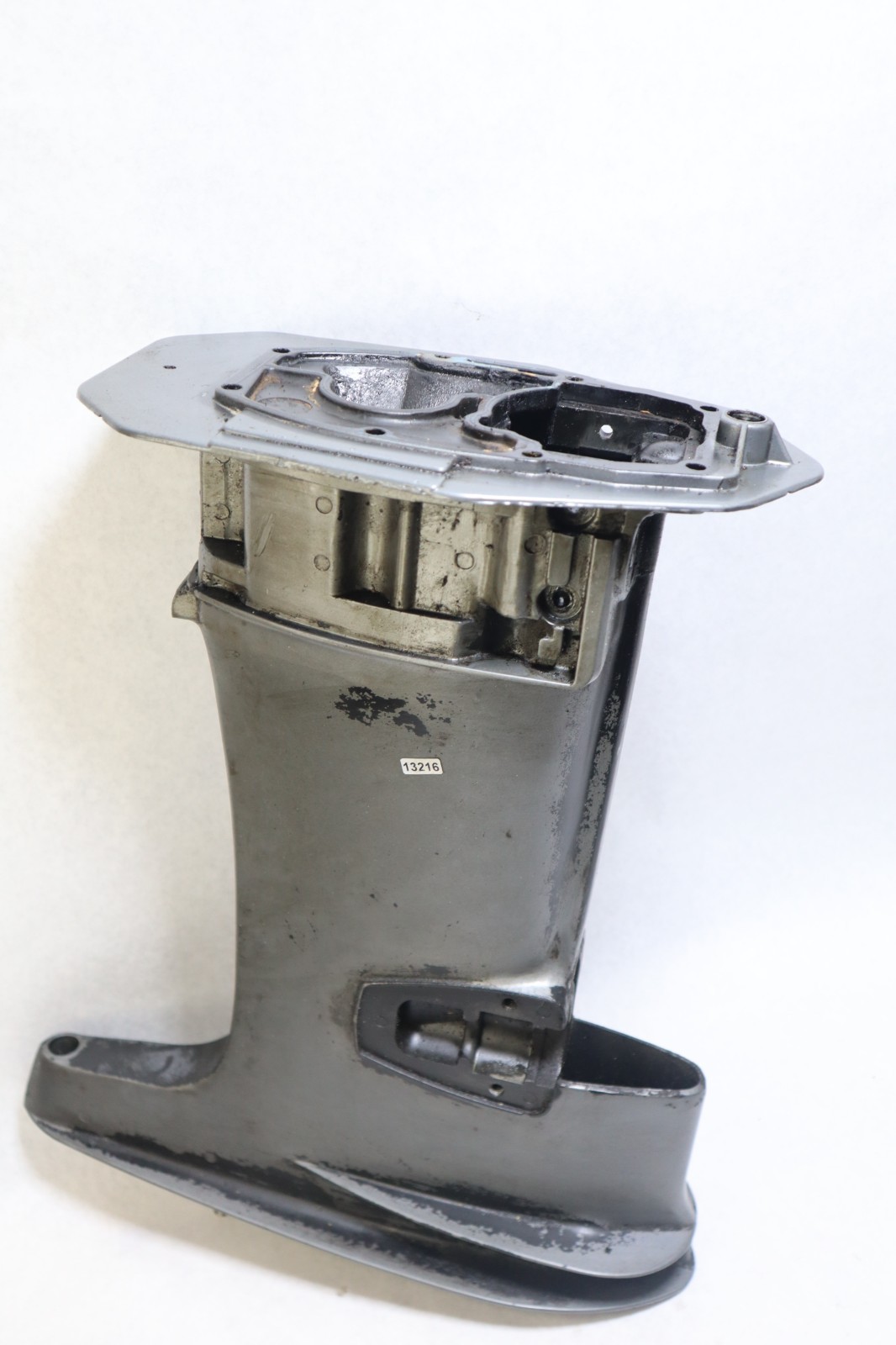 Mercury Mariner 30 40 50 60 HP 20" Midsection PN 8189A13 1987-1997 - Image 2