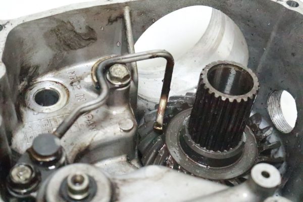 86-03 Kawasaki Voyager ZG1200 TRANSMISSION OUTPUT FRONT BEVEL GEAR USED - Image 10