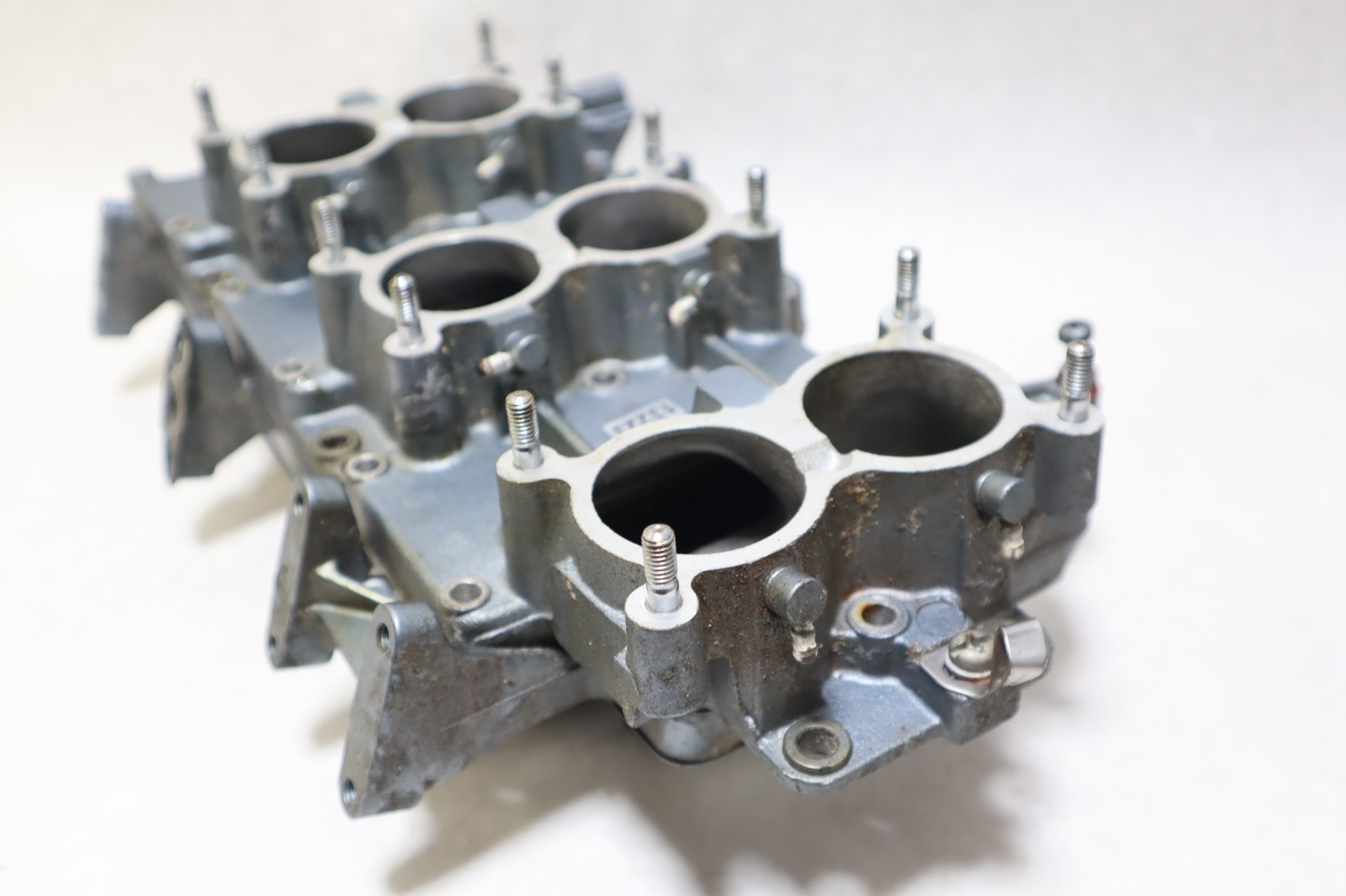 OEM Yamaha 200 HP 2.6L Intake Manifold & Reeds PN 61H-13641-00-94 Fits 1989-1995 - Image 7
