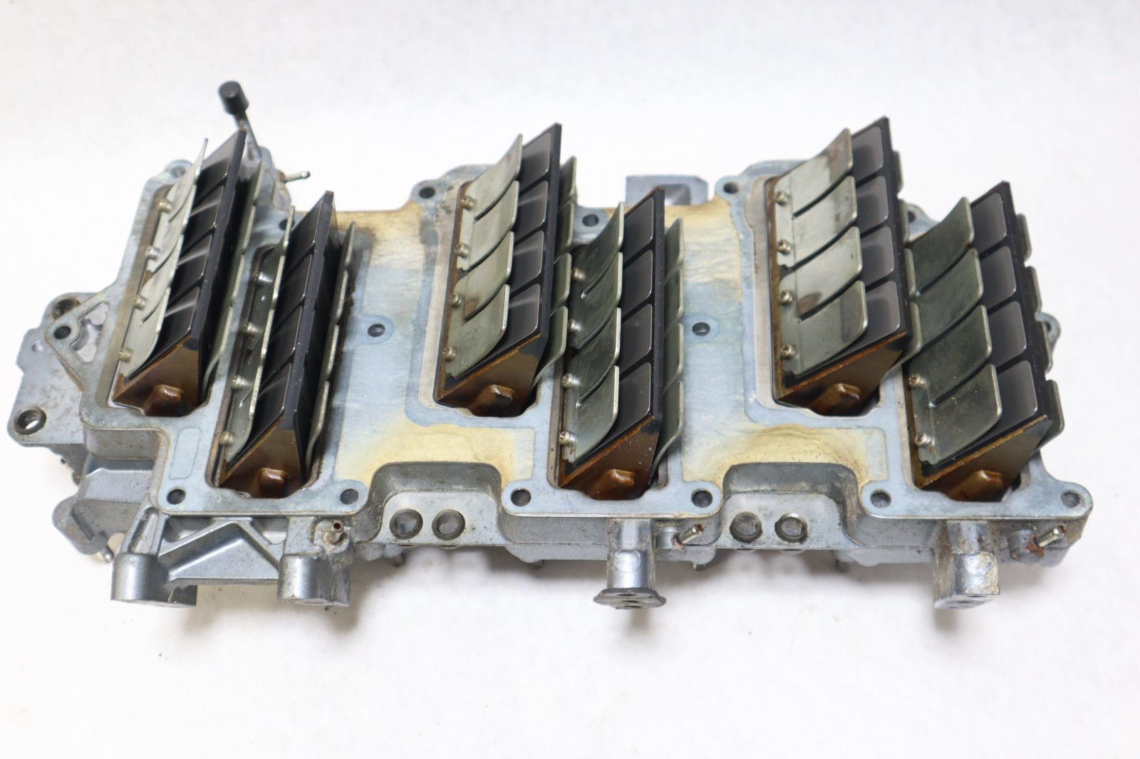 OEM Yamaha 200 HP 2.6L Intake Manifold & Reeds PN 61H-13641-00-94 Fits 1989-1995 - Image 15