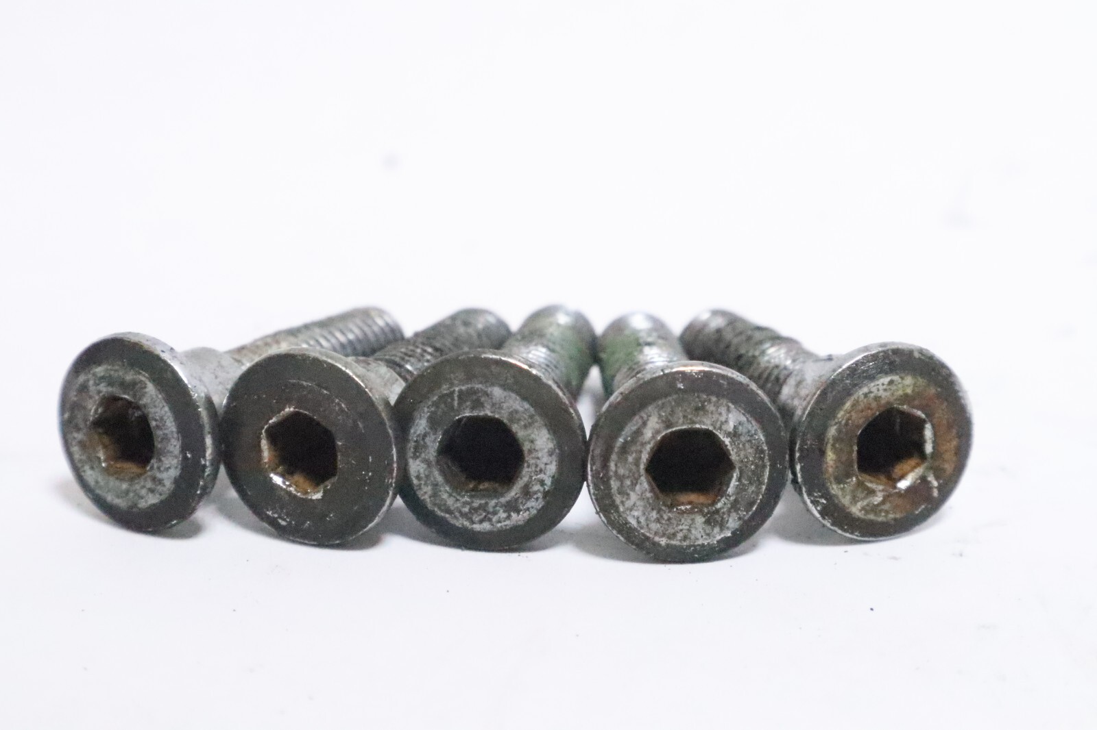 83-85 HONDA V65 MAGNA VF 1100 C REAR BACK BRAKE ROTOR BOLTS DISC HARDWARE - Image 4