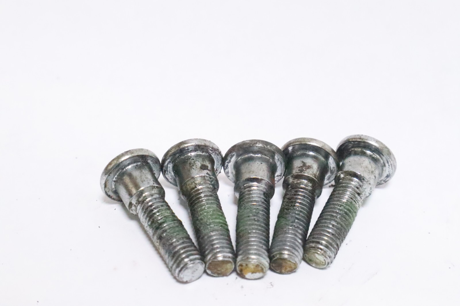 83-85 HONDA V65 MAGNA VF 1100 C REAR BACK BRAKE ROTOR BOLTS DISC HARDWARE - Image 5