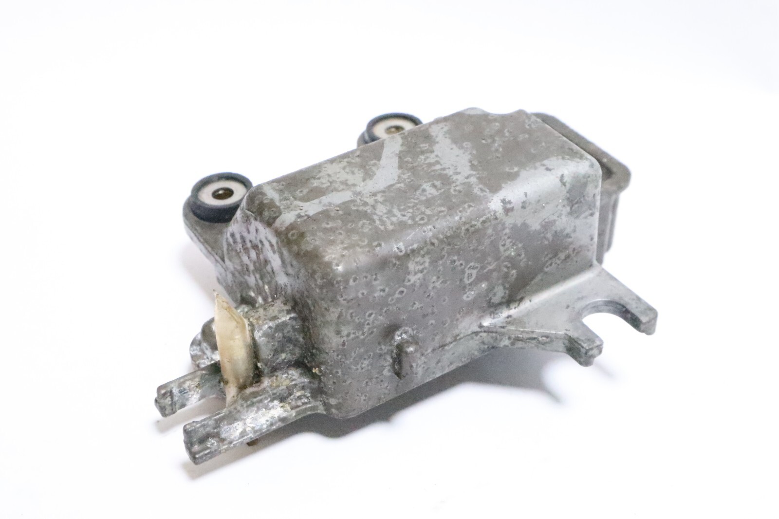 Nissan 15hp 4 stroke outboard electronics bracket (3H8069010) - Image 8