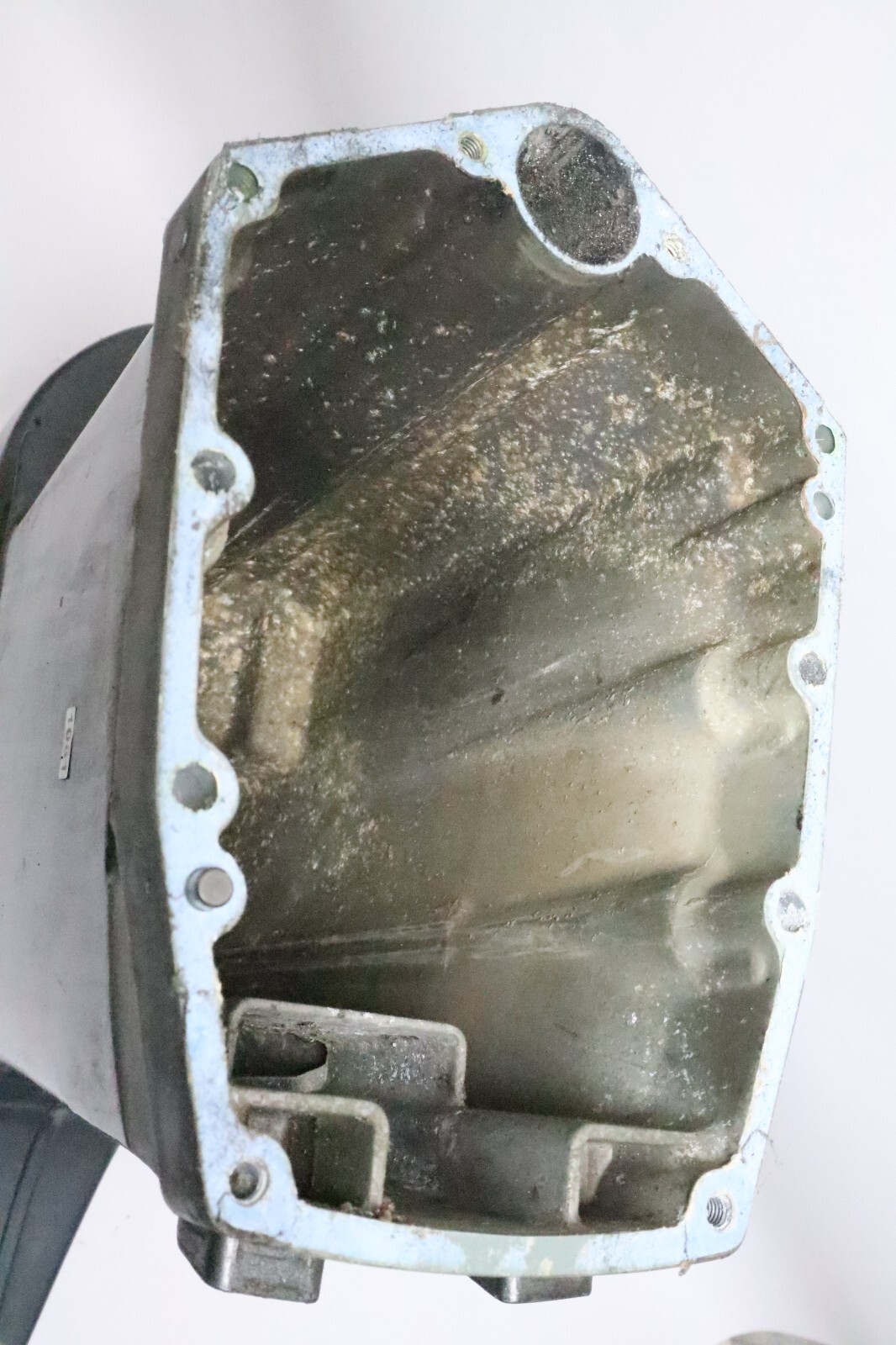 6E5-45111-01-8D Yamaha Outboard 115-225 Exhaust Driveshaft Upper Casing Housing - Image 7