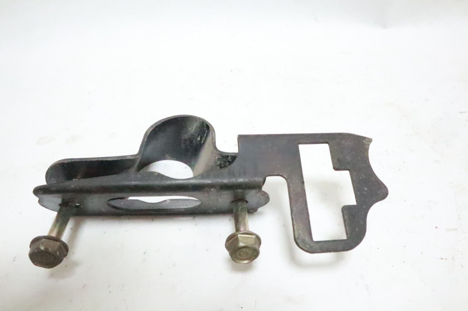 80-81 Honda GL1100 Goldwing rectifier bands bracket - Image 3