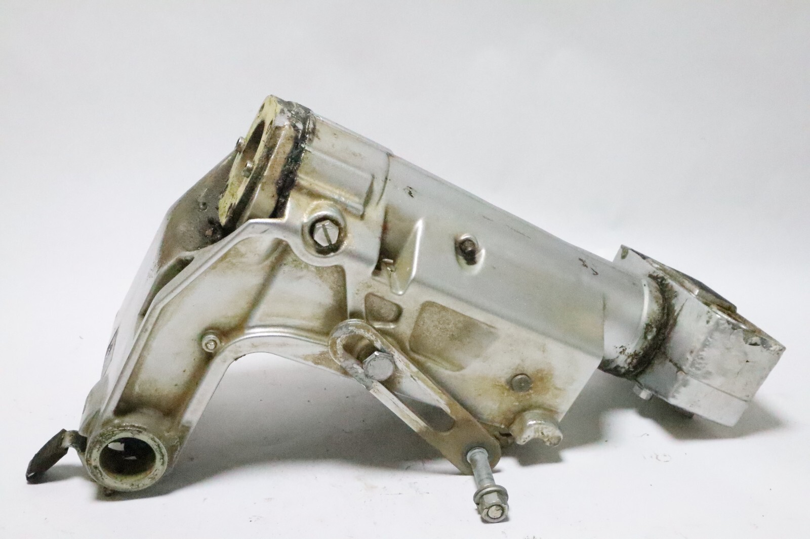 43111-94401-02M Suzuki 1984 Swivel & Steering Bracket Assembly DT 40 HP - Image 7