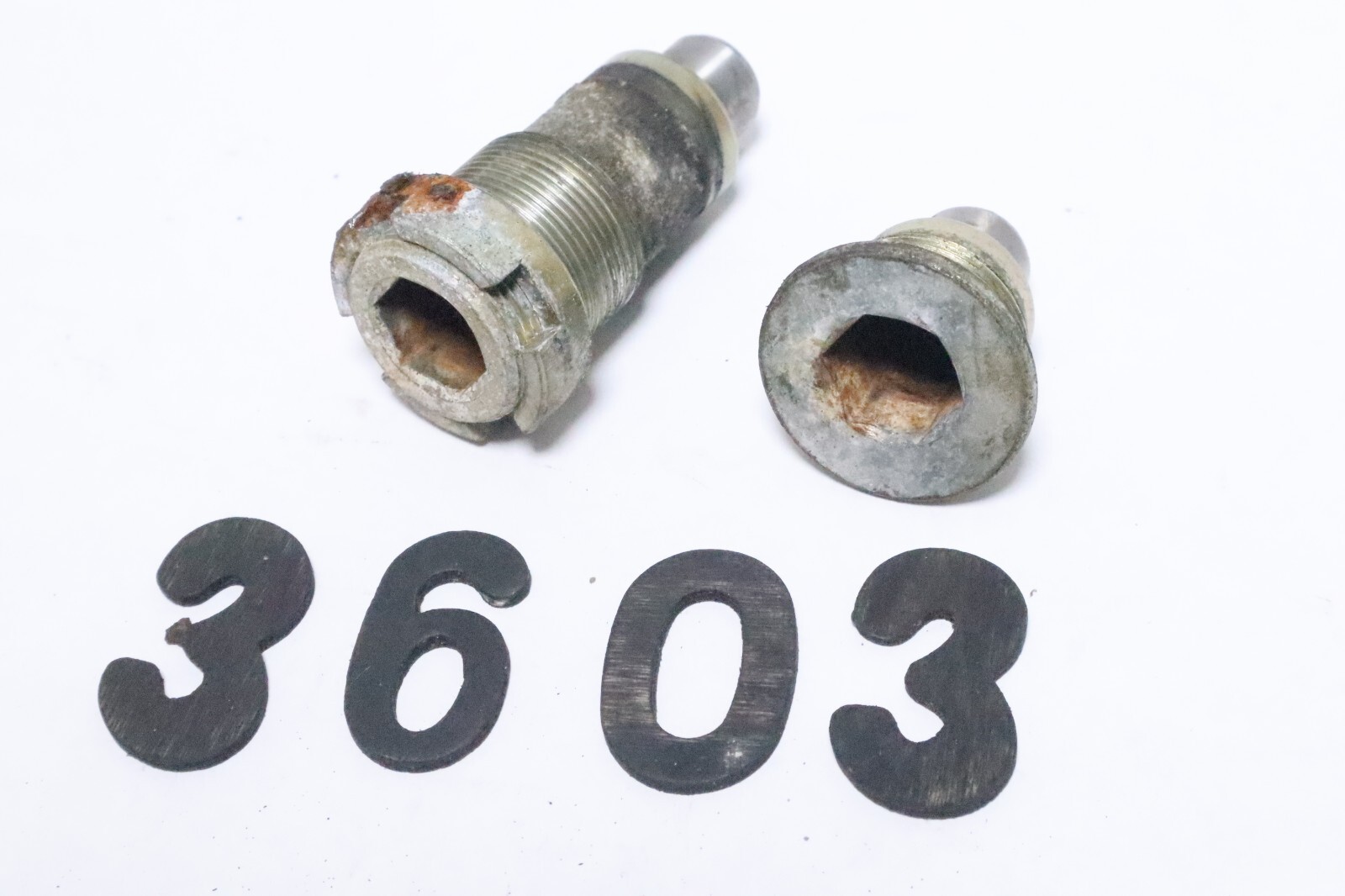 83-85 Honda VF 1100 Magna Swingarm Pin 90121-MB0-000 90122-MB0-000 - Image 2