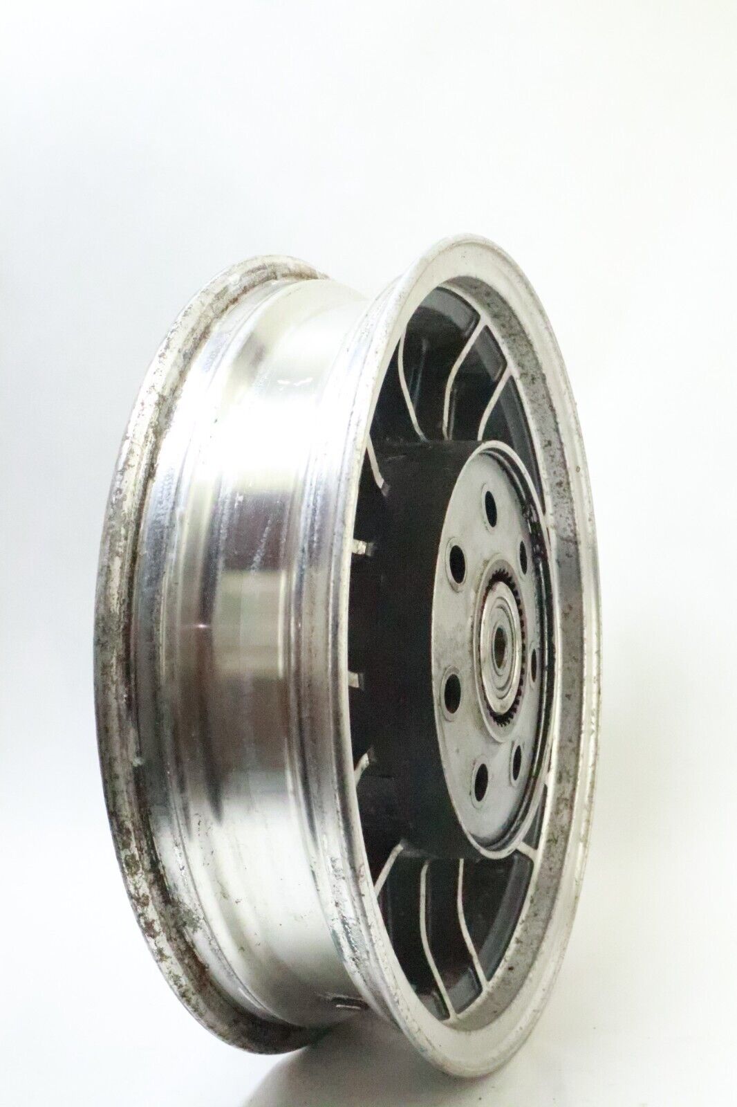 87-93 Kawasaki Voyager Xii Zg1200b Rear Back Wheel Rim 41073-1379-v8 USED - Image 12