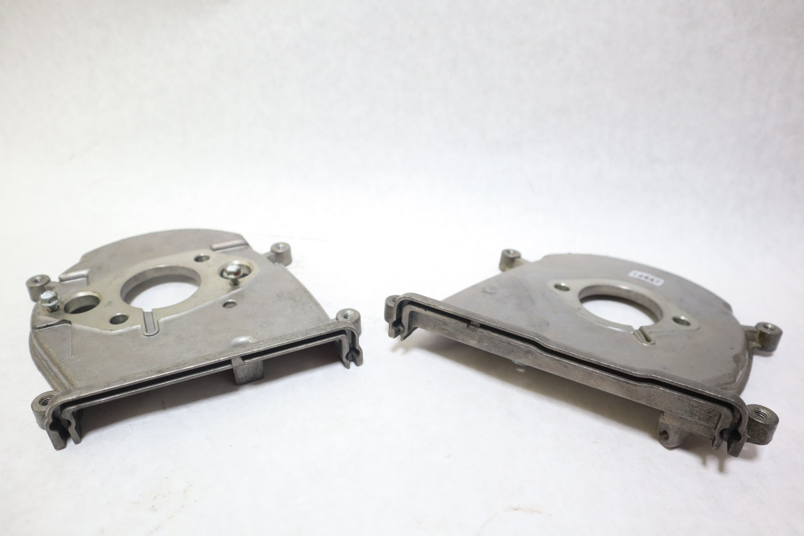 HONDA 200 225 250 HP 4 STROKE TIMING BELT PLATE COVER OEM 11861-ZY3-000 - Image 4