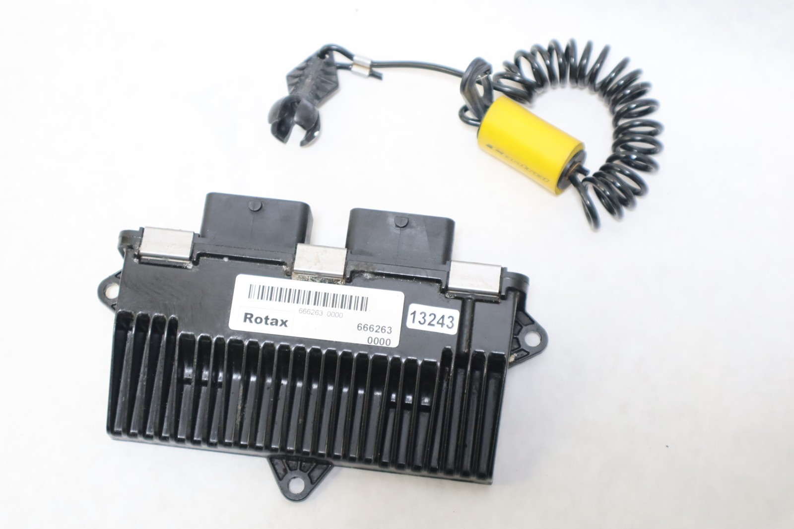 2015 2016 SEA-DOO SPARK 900 HO/ACE 3 UP OEM ECM MODULE 420666268
