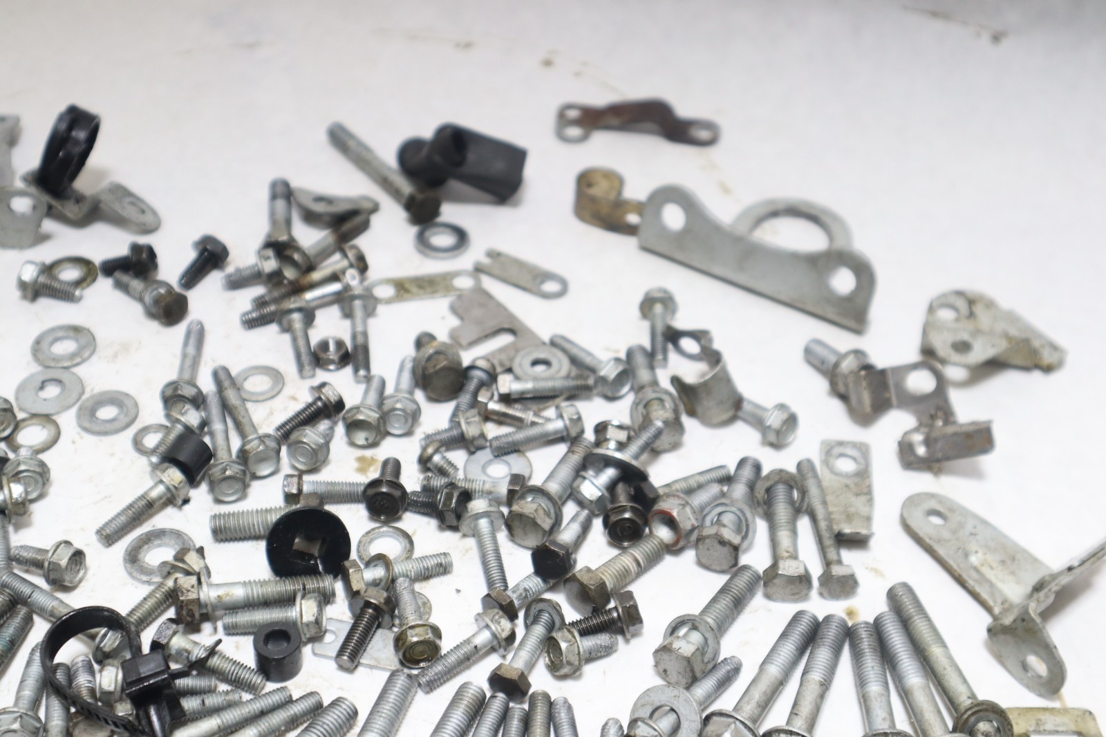 Honda Outboard BF 25 30 MIXED BOLTS BOLT HARDWARE - Image 8