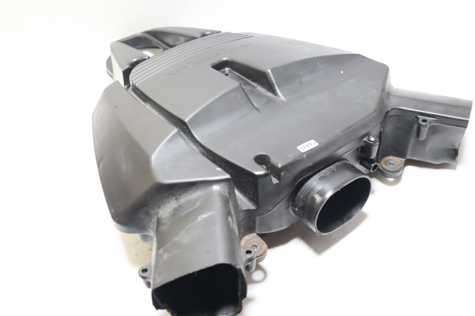 HONDA MARINE OUTBOARD BF 200 225 MUFFLER CASE 17372-ZY3-000 has damage see pics - Image 7