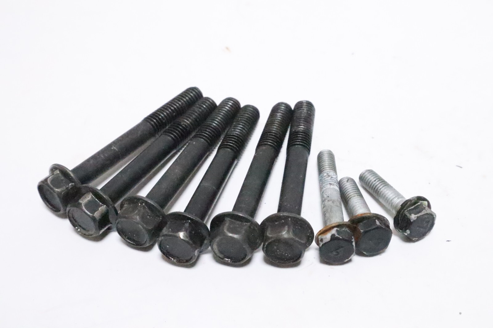 2002-2010 Tohatsu 15 18 hp 3H8010130 - BOLT CYLINDER HEAD bolts - Image 3